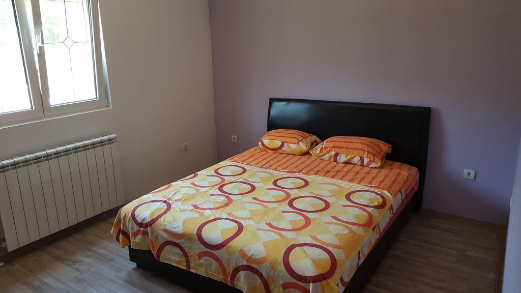 Buljarica Bay Apartments Petrovac Exterior photo